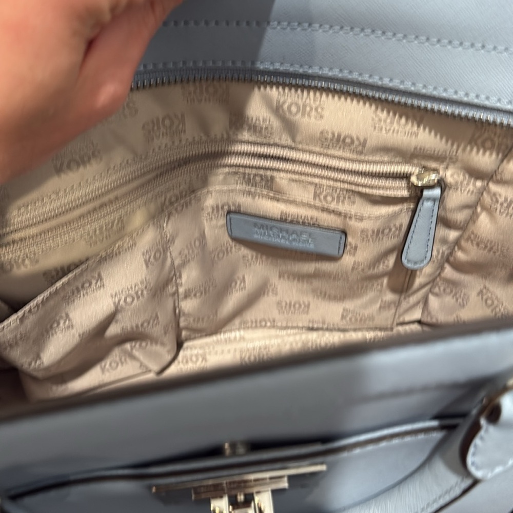 Michael Kors Handbag - Picture 10 of 14